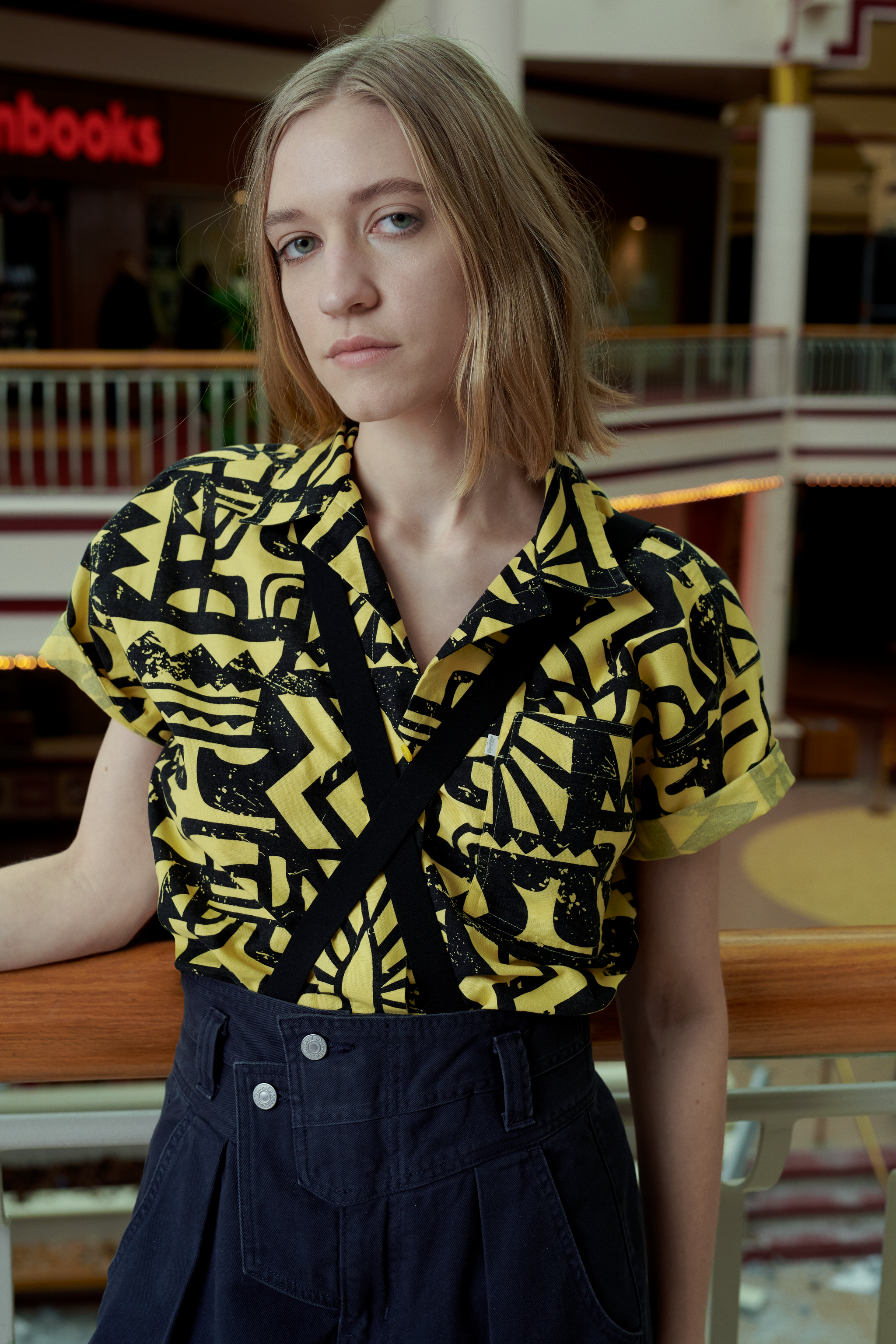 levis x stranger things women's el aztec shirt yellow