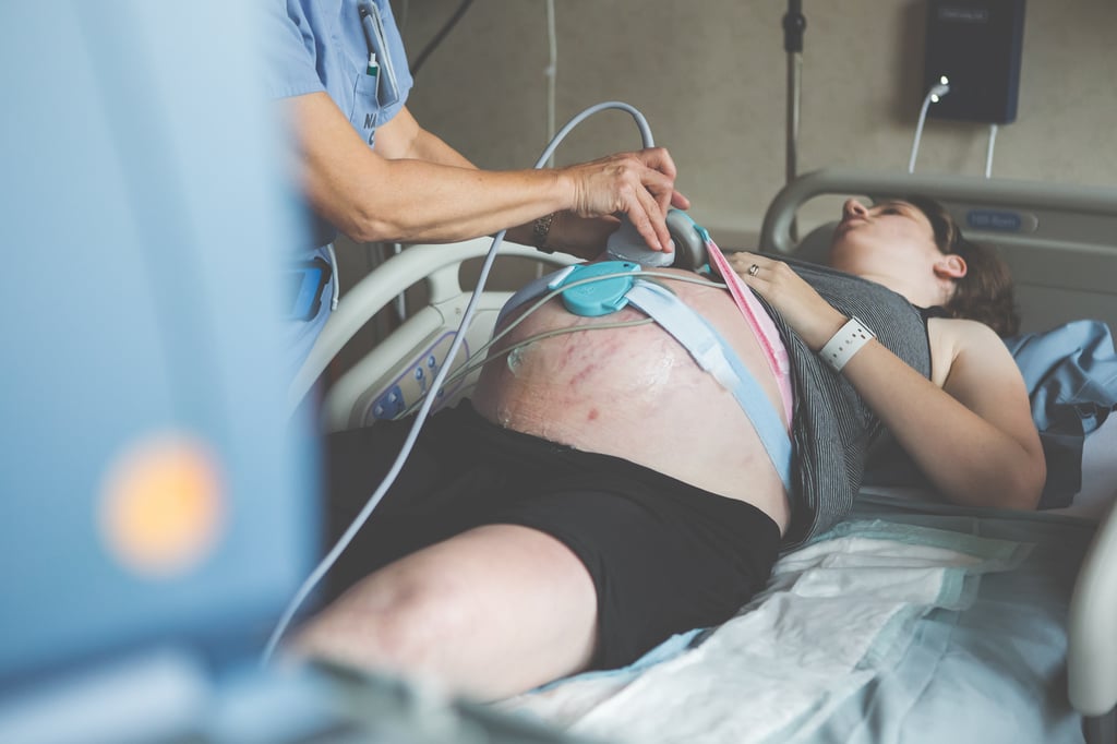 Beautiful Childbirth Photos