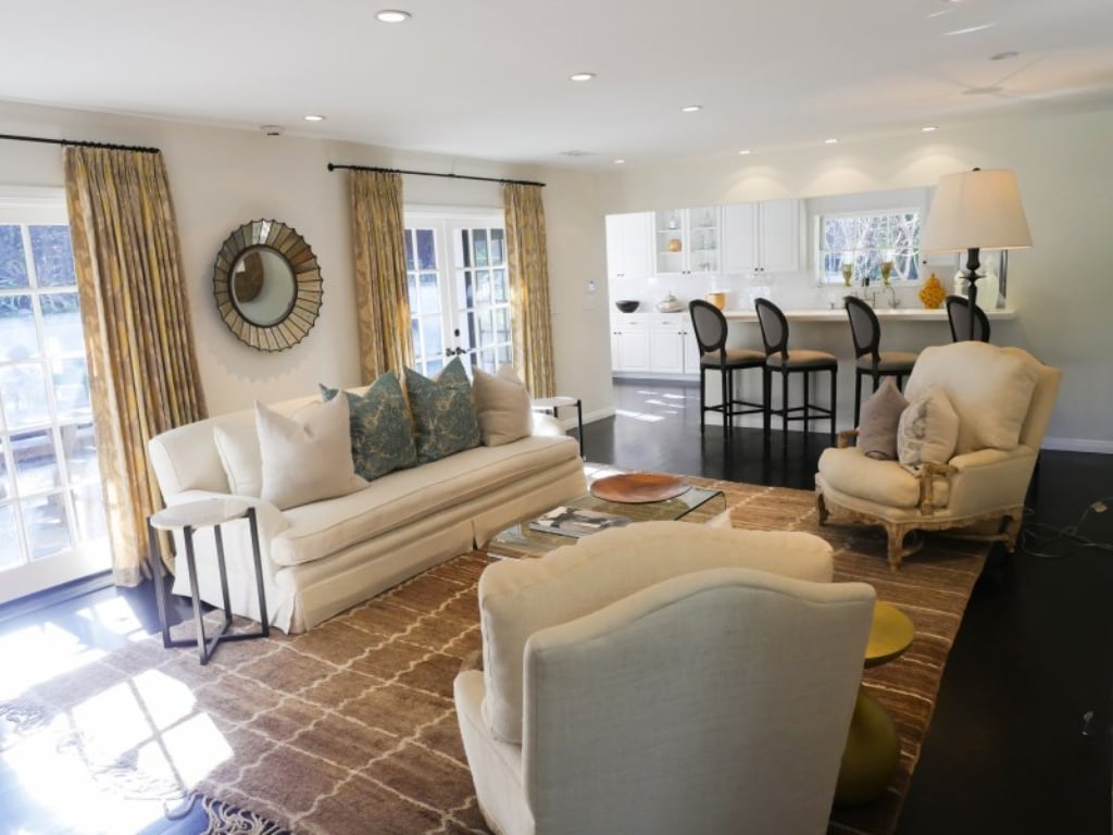 The kitchen bar makes for easy entertaining. 
Source: Sotheby's Realty