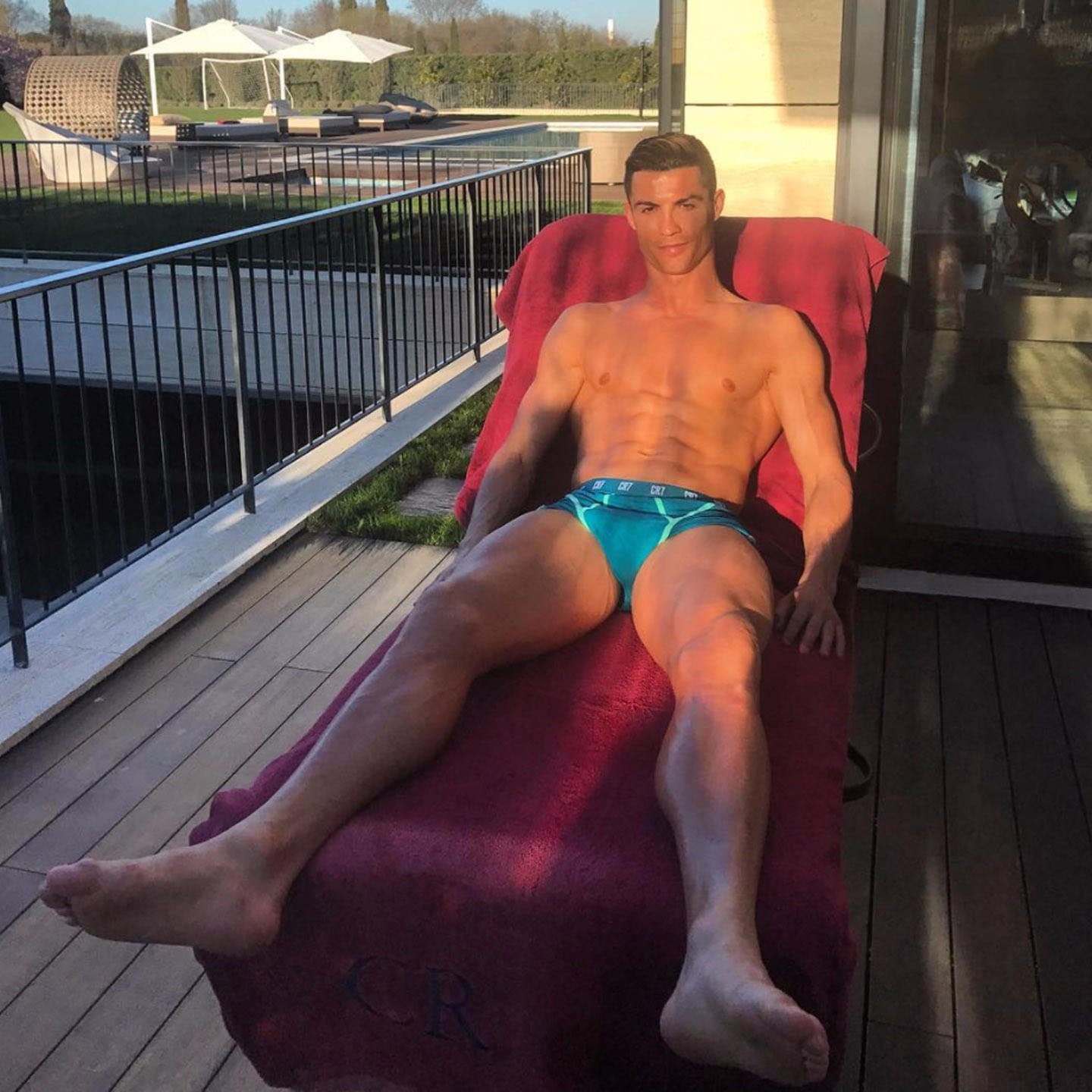 Ronaldo sexy store
