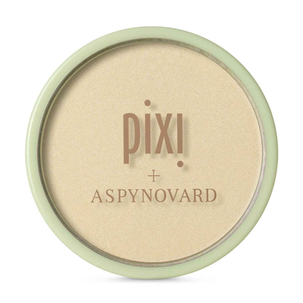 The blogger: Lifestyle blogger Aspyn Ovard
Shop it:  Glow-y Powder in London Lustre ($16)