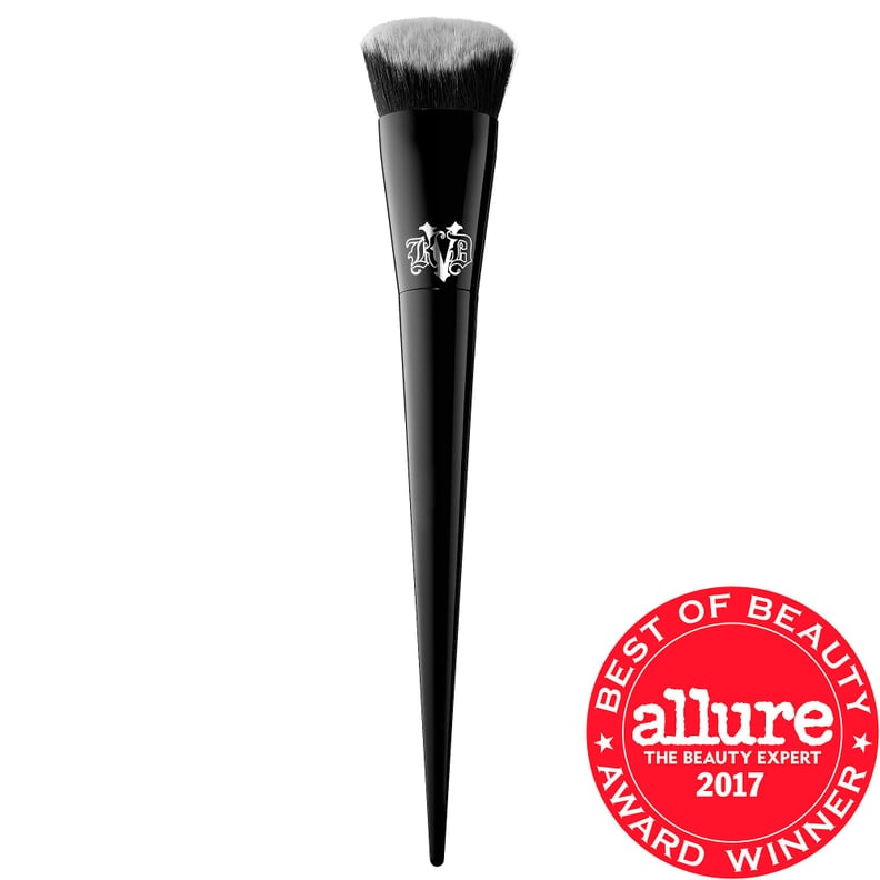 Kat Von D Lock-It Edge Foundation Brush