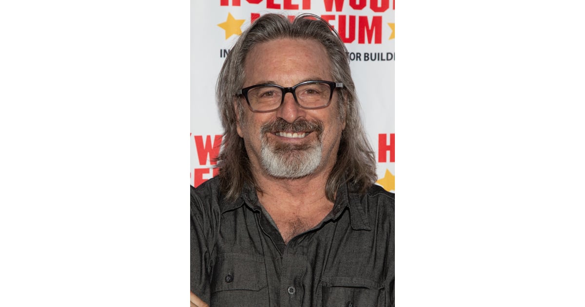 Robert Carradine as Sam McGuire | Lizzie McGuire Reboot ...