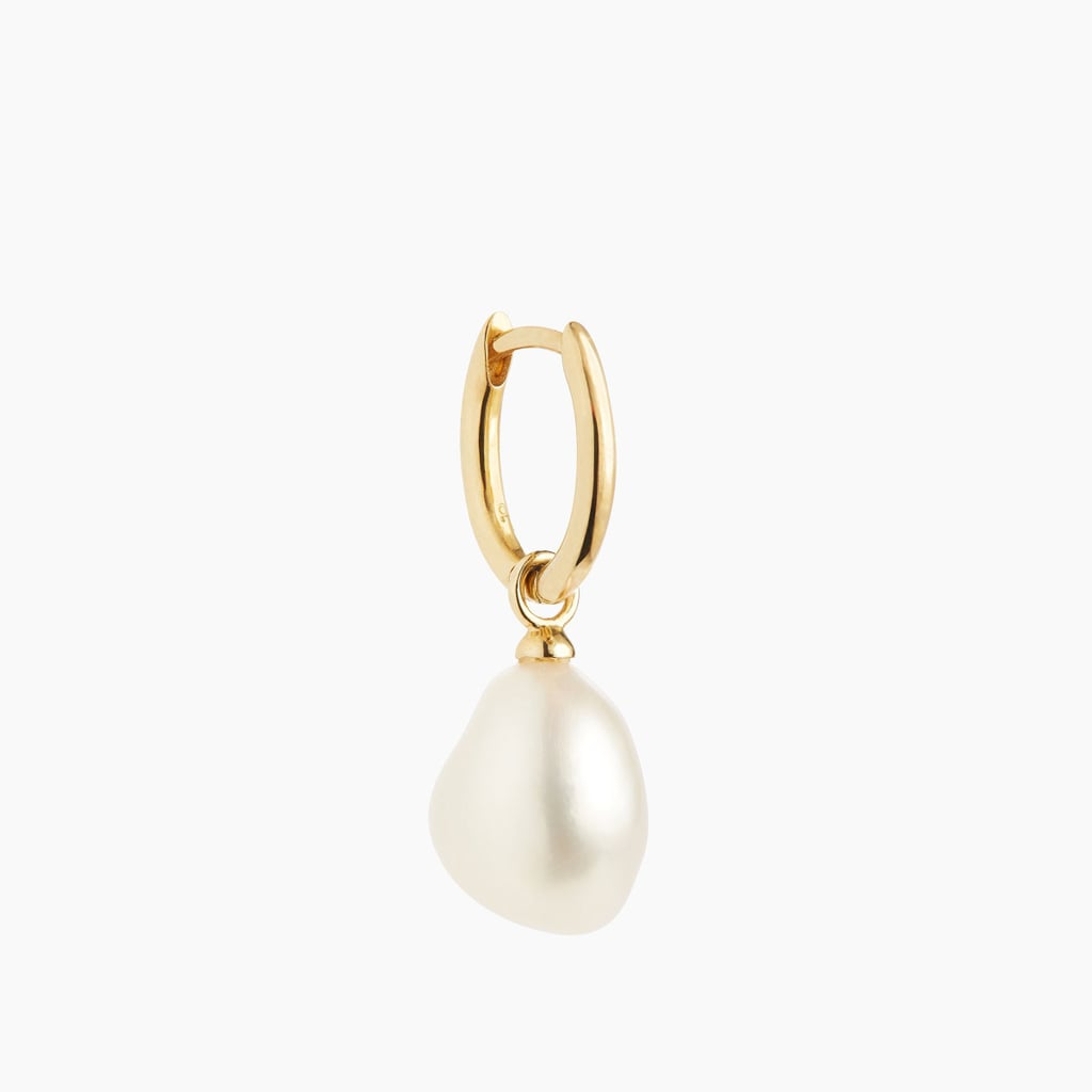 Otiumberg Mini Oval & Simple Pearl Charm 9-Karat Solid Yellow Gold