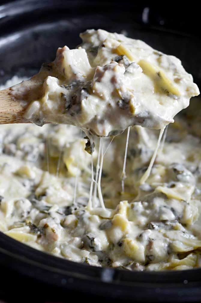Slow-Cooker Sausage, Spinach, and Artichoke Dip