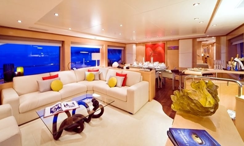 90-Foot Salu Luxury Motor Yacht in France