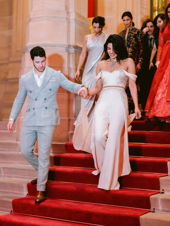 Priyanka chopra veil cost sales