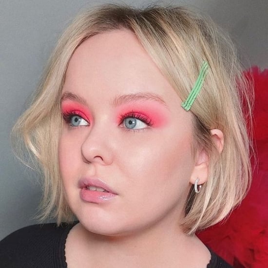 Nicola Coughlan’s Neon Pink Eye Makeup at Golden Globes 2021