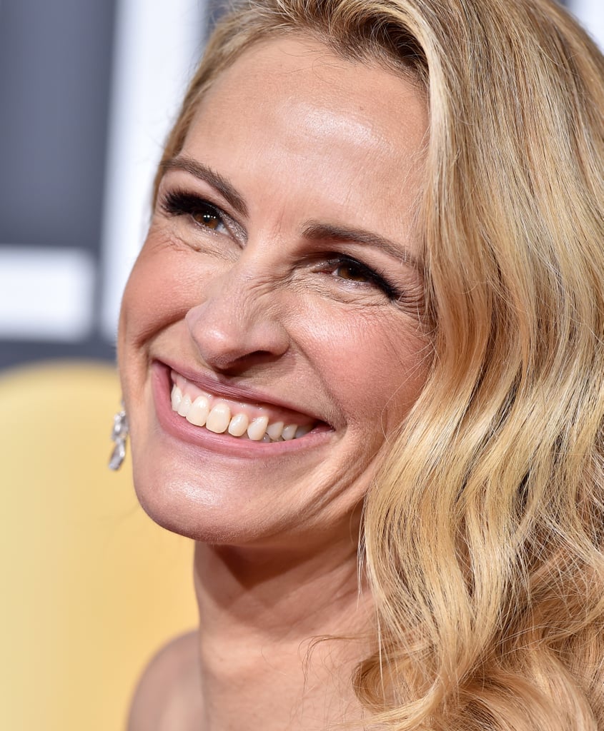 Julia Roberts Outfit at the 2019 Golden Globes
