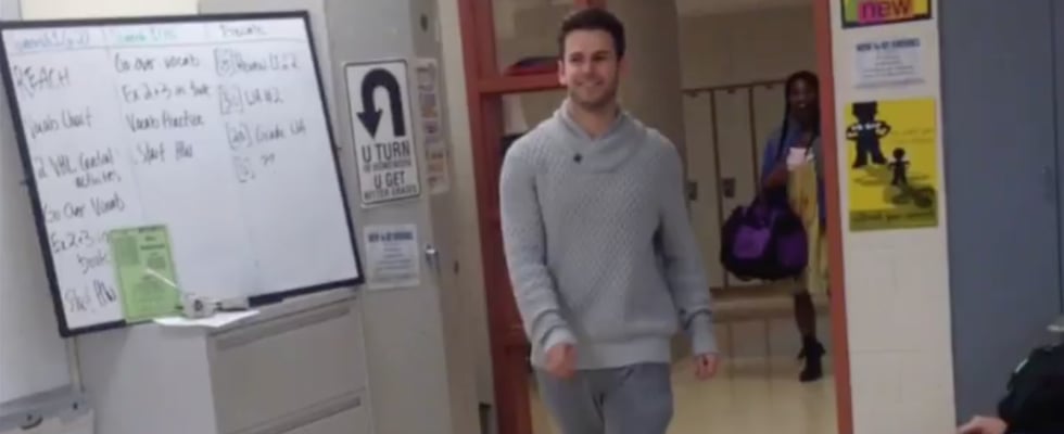 Hot Math Teacher Does "Hotline Bling" Dance
