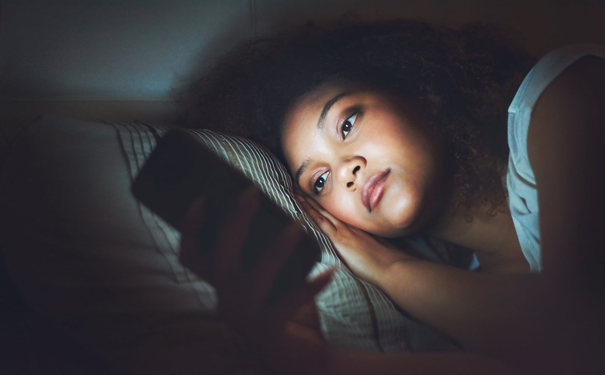 What I Learned From Giving Up My Phone Before Bed | POPSUGAR ...