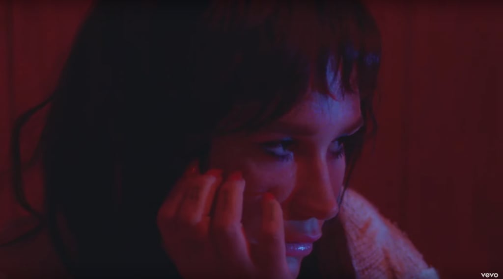 Kesha's Shag Haircut in the Video for "Raising Hell"