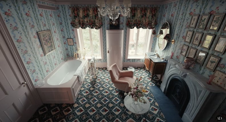David Harbour and Lily Allen's Bathroom