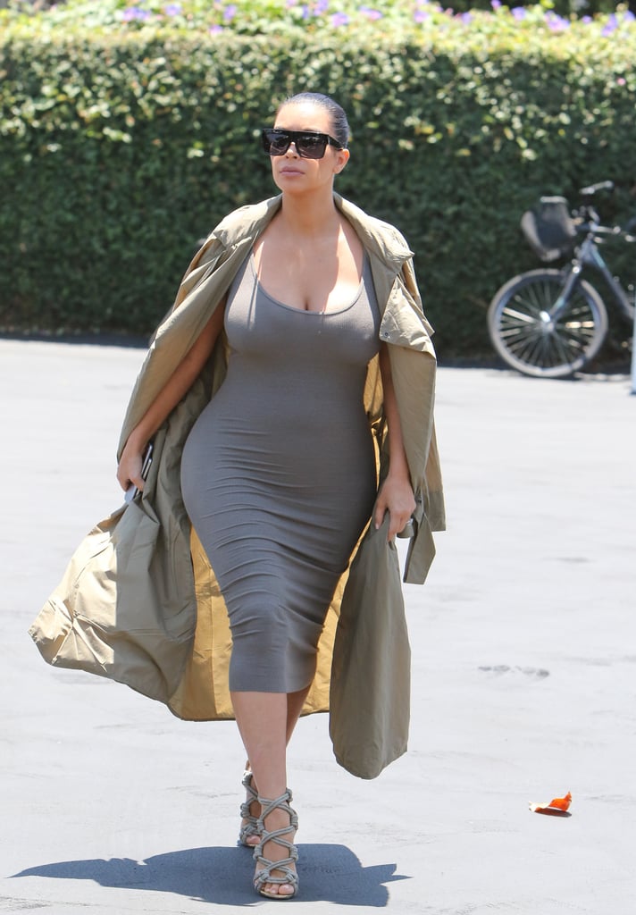 Kim Kardashian Baby Bump Pictures July 2015