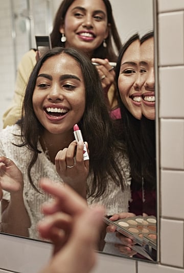 An Ode To The Nightclub Bathrooms