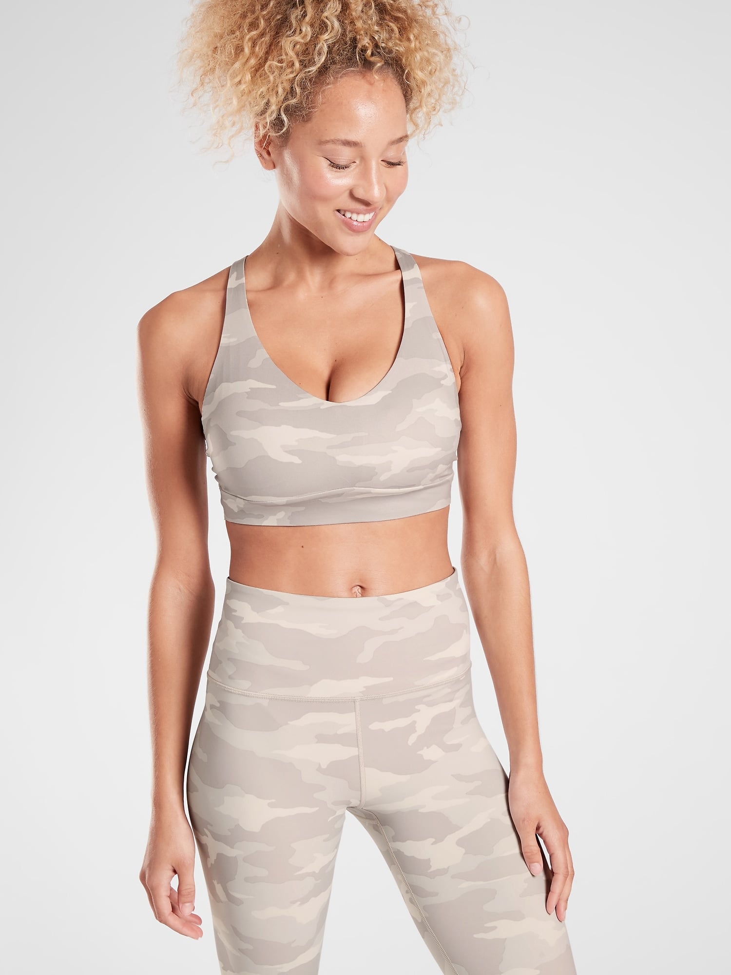 Athleta Solace Printed Bra D-DD, Gym Class Hero! This Brand Has the Best  Mother-Daughter Fitness Sets