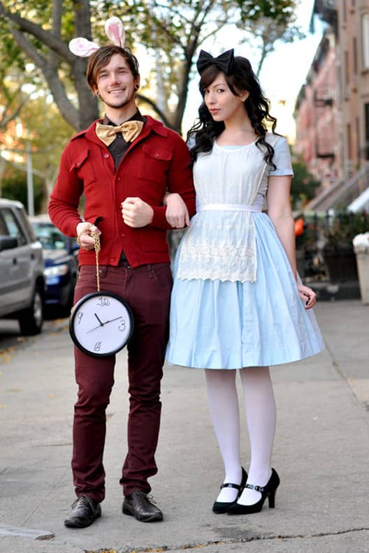 Alice in Wonderland Halloween Costume DIY