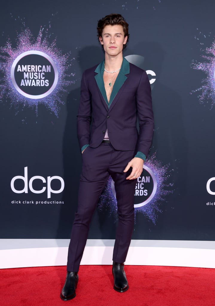 Shawn Mendes Wears an Indigio Suit and Necklaces to the AMAs