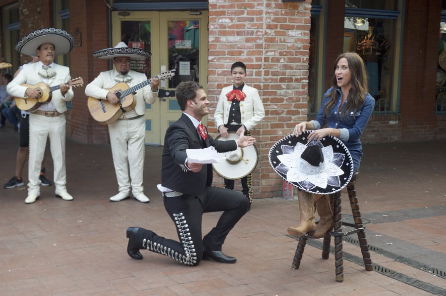 Episode 6: Mariachi Serenades