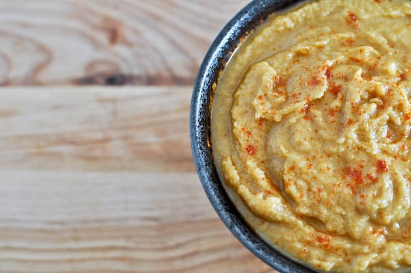 Creamy Peanut Butter Hummus