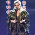 Kelly Clarkson Brings It Back to 2003 With Her Powerhouse AMAs Performance