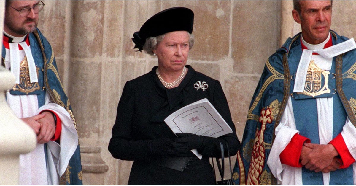 Queen Elizabeth Ii At Princess Diana S Funeral Popsugar Celebrity
