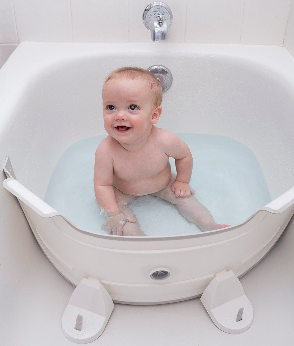 Transitioning Your Child From a Baby Bath Tub