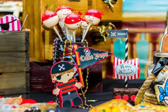Pirate Chocolate Pops