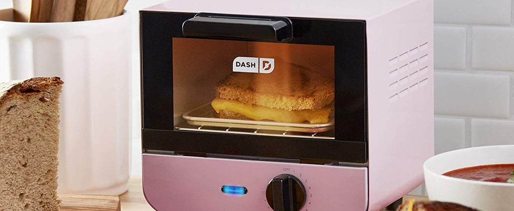 This Retro Mini Toaster Oven Is Perfect For Small Kitchens