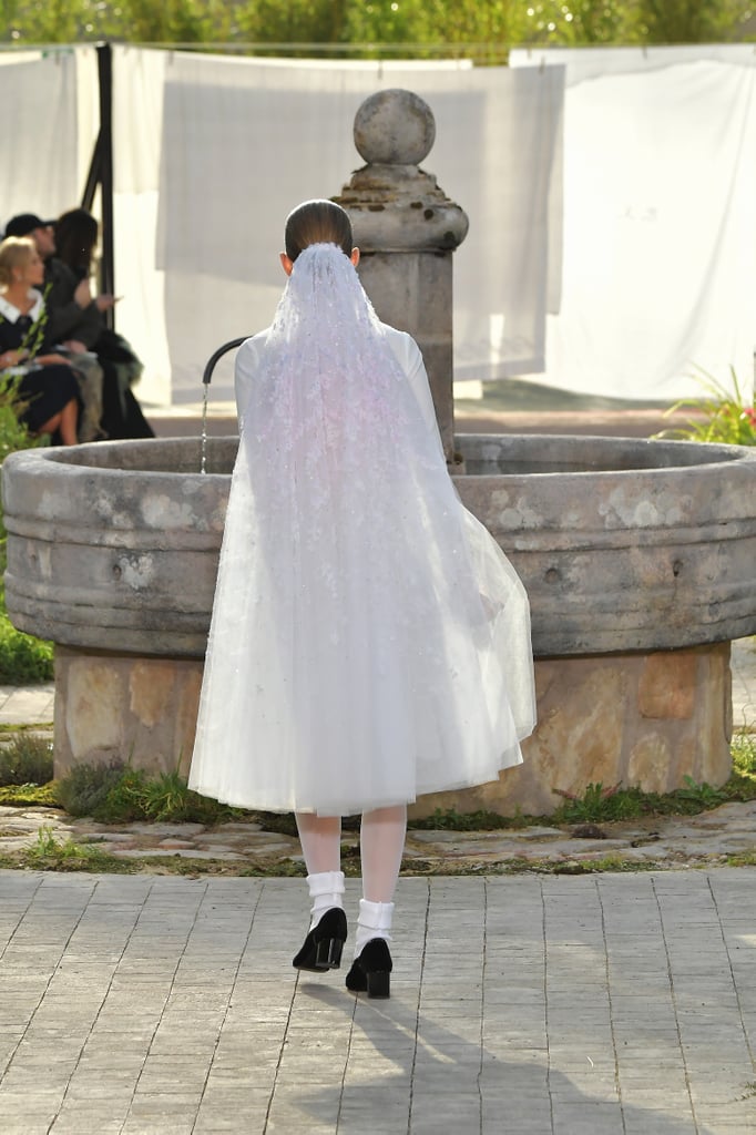 Bridal Looks on the Chanel Couture Spring 2020 Runway