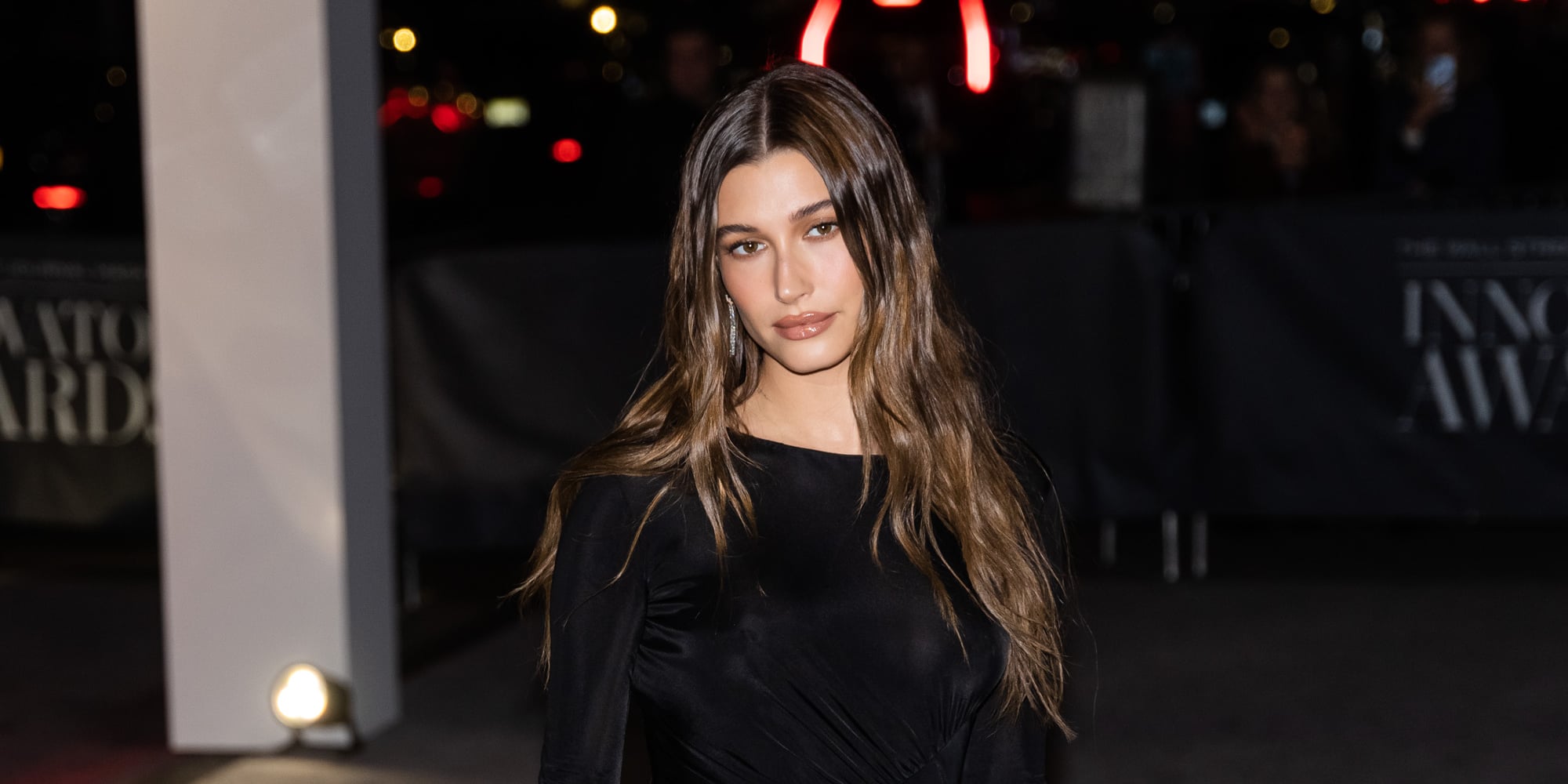 Hailey Bieber's Flower Nails Are Not Typical For Her - Vimarsana News