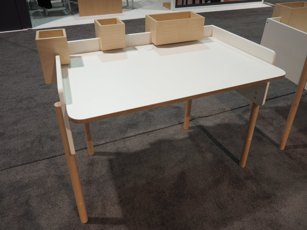 Oeuf Desk
