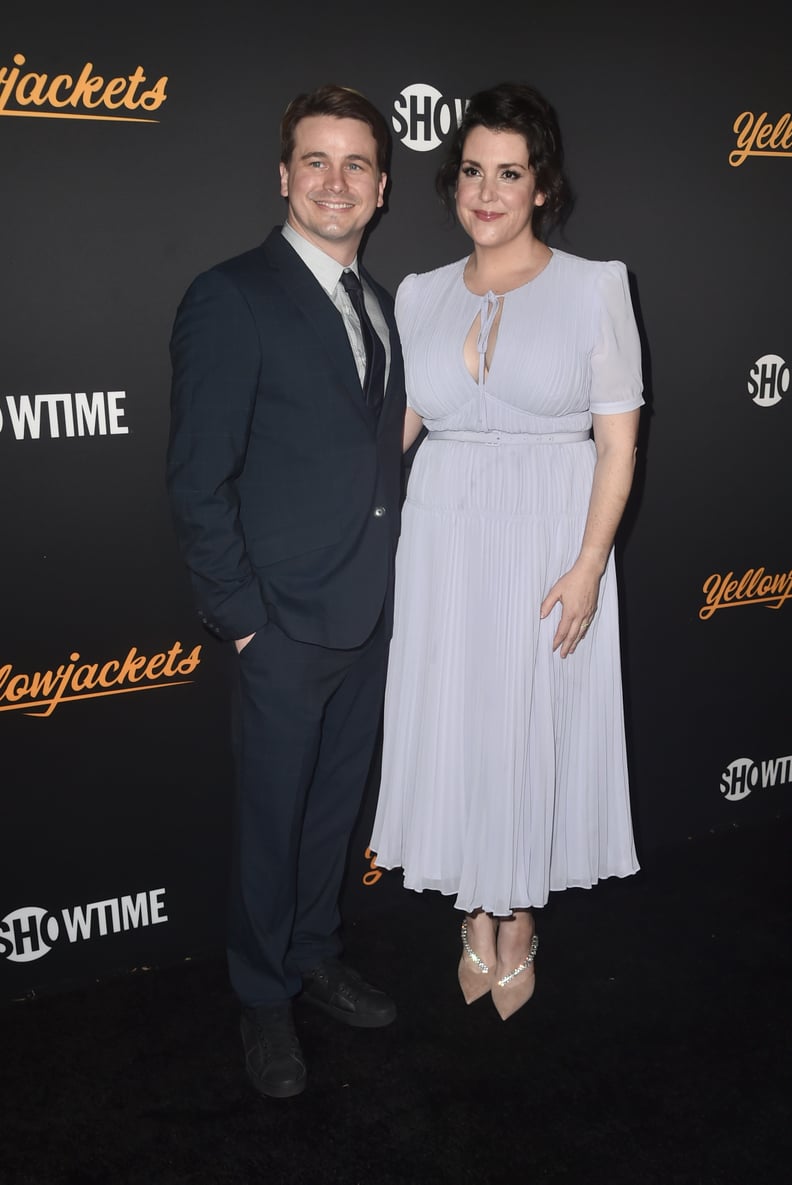 LOS ANGELES, CALIFORNIA - NOVEMBER 10: Jason Ritter and Melanie Lynskey attends the Premiere Of Showtime's 