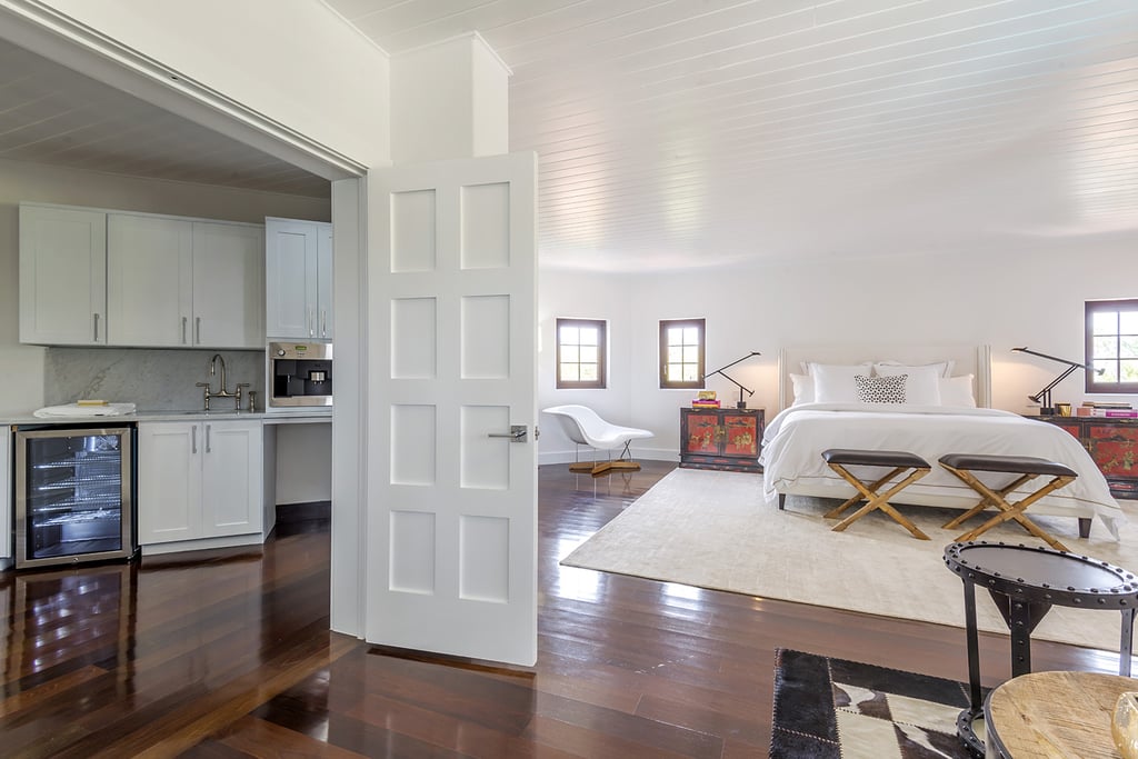 Jamie Foxx Miami Airbnb Mansion