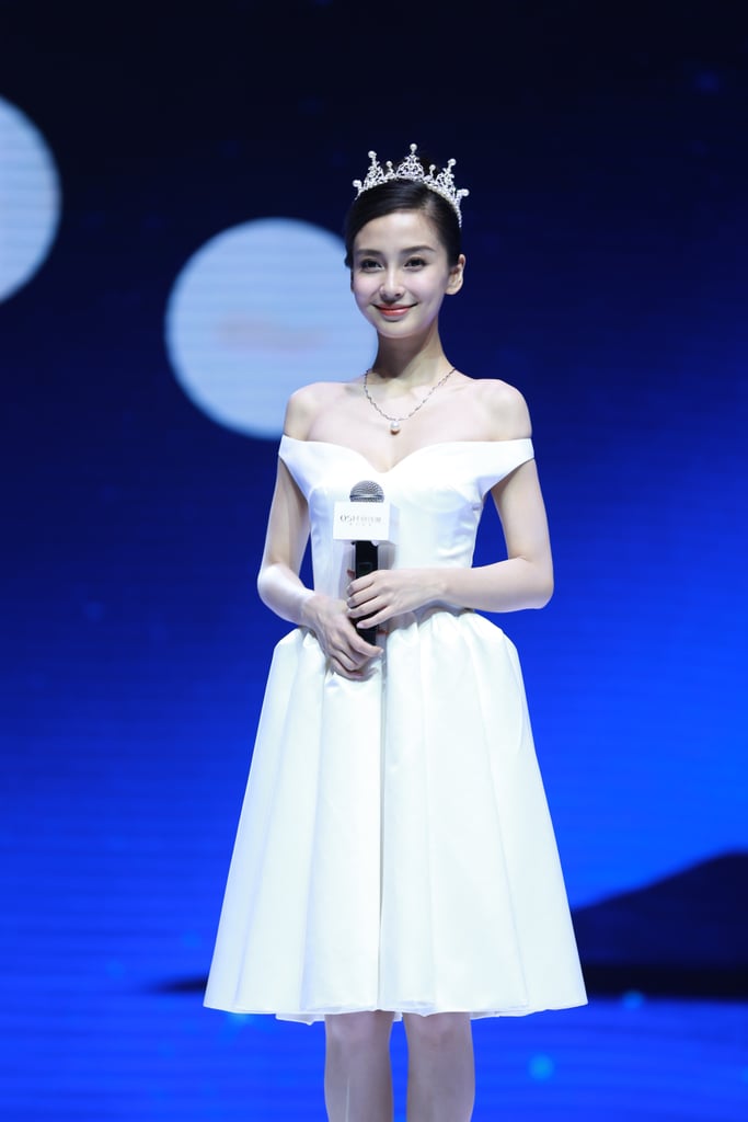 Any Off-the-Shoulder Style Will Make You Feel Like a Princess