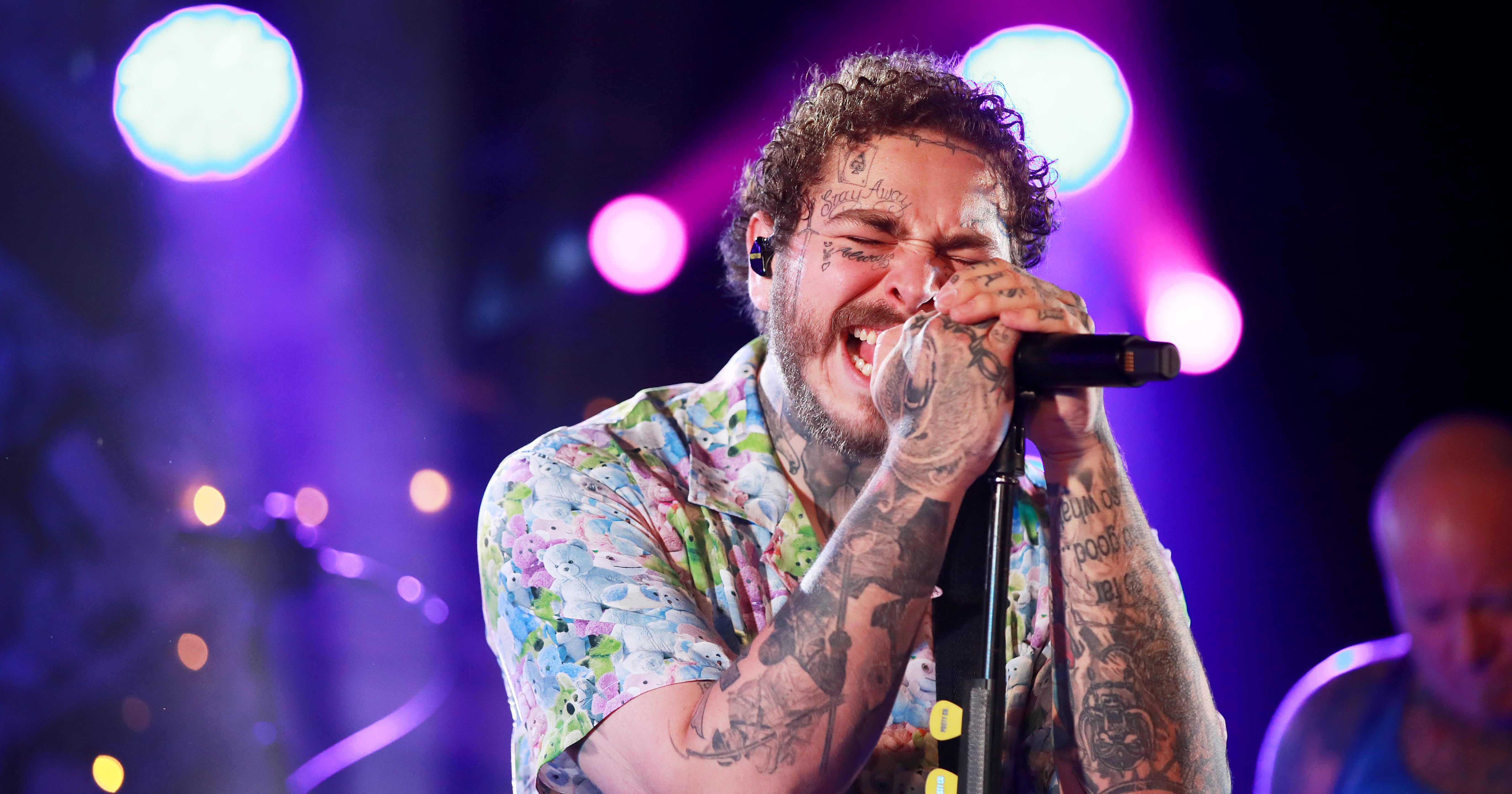 Post Malone Falls on Stage During Concert | POPSUGAR Celebrity