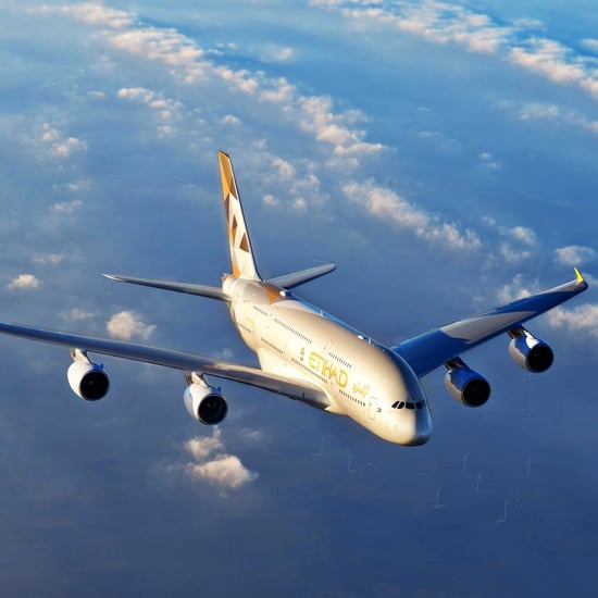 الاتحاد للطيران تطلق باقة بسمة لكبار المواطنين الإماراتيين