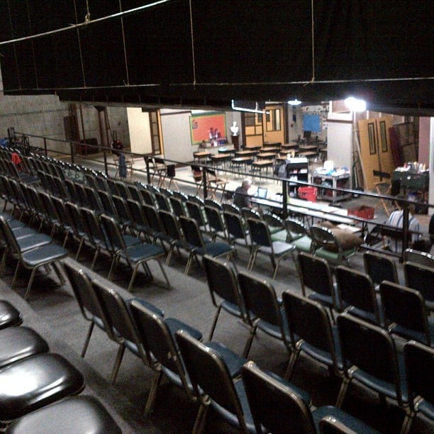 Where can I get a ticket to sit in the live studio audience? Girl