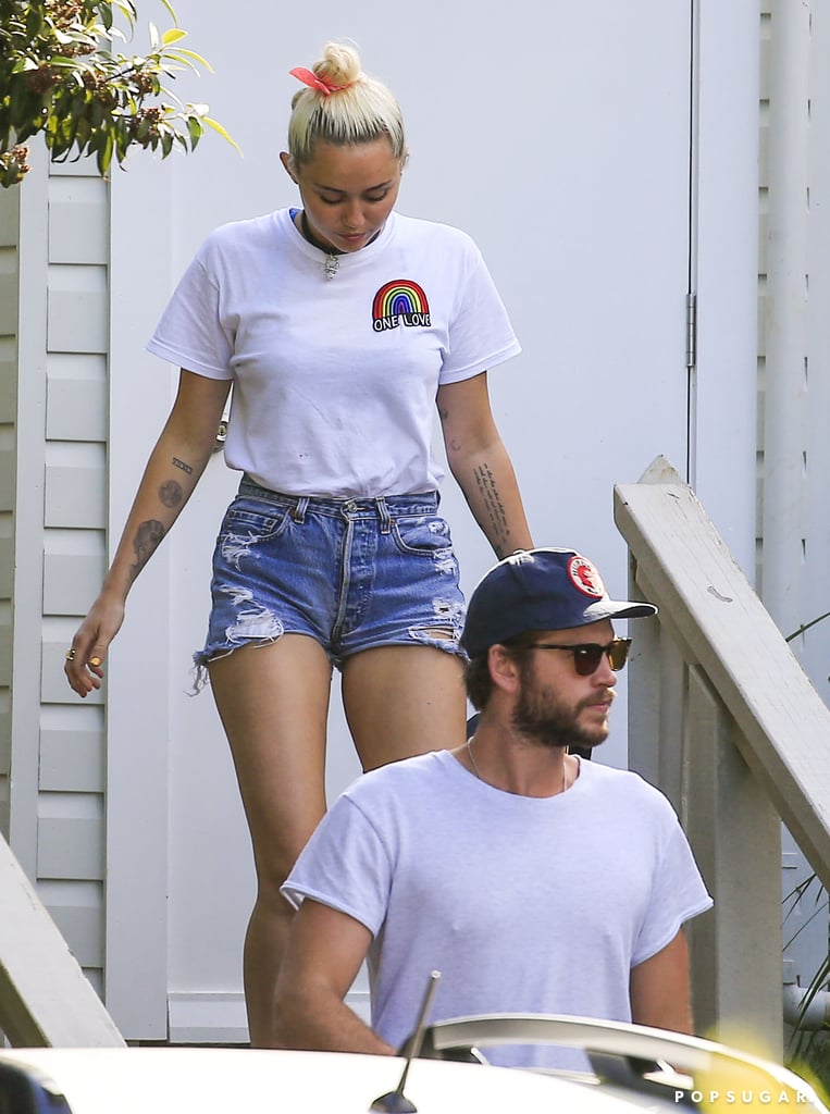 Miley Cyrus and Liam Hemsworth Having Lunch in Australia