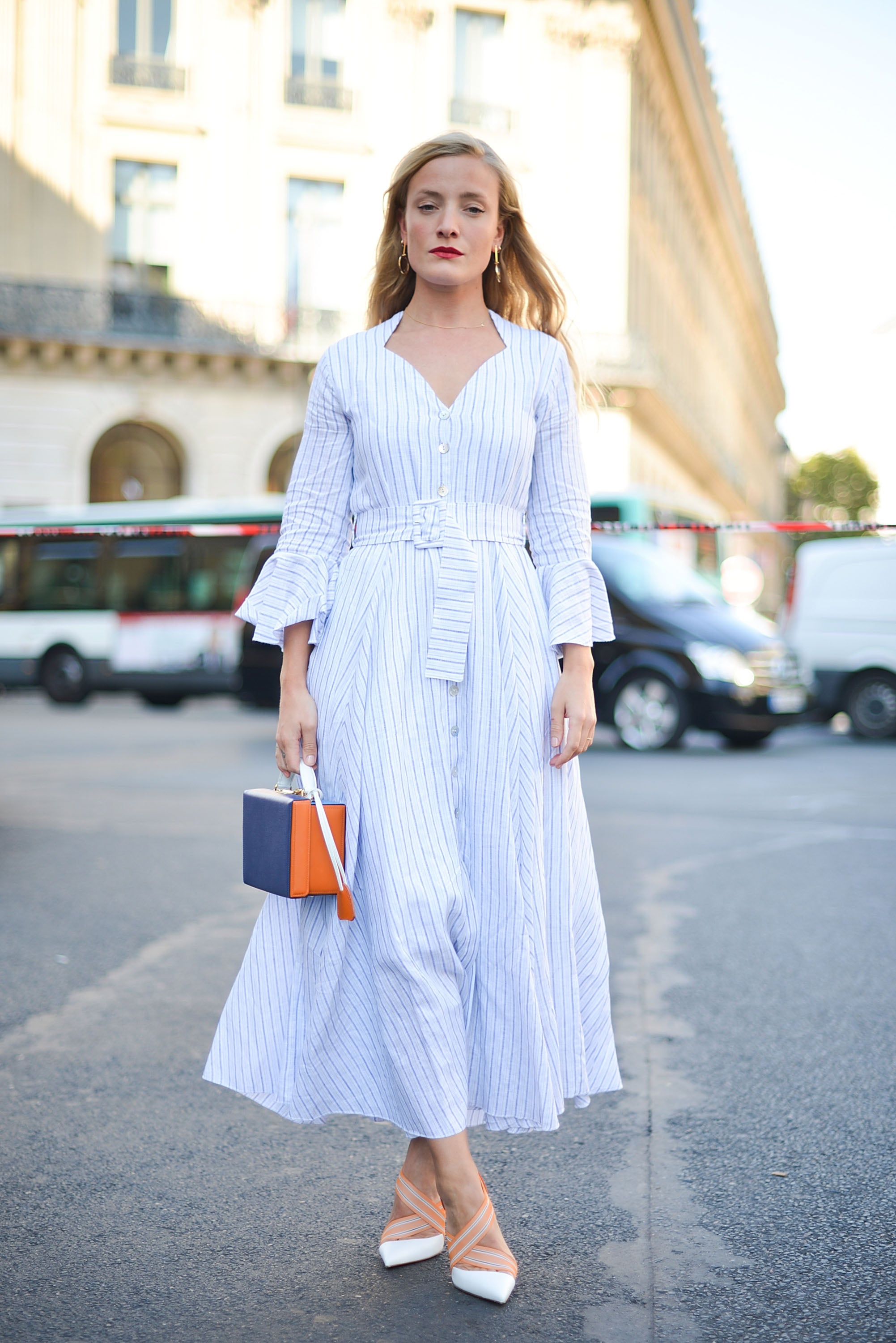 Low Cut Necklines Will Provide 50s Style Frocks Or Shirt Dresses Outfit Ideas For The Long Weekend Popsugar Fashion Australia Photo 17