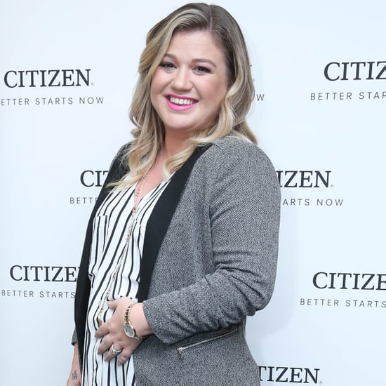 Pregnant Kelly Clarkson at NYC Event November 2015 Pictures
