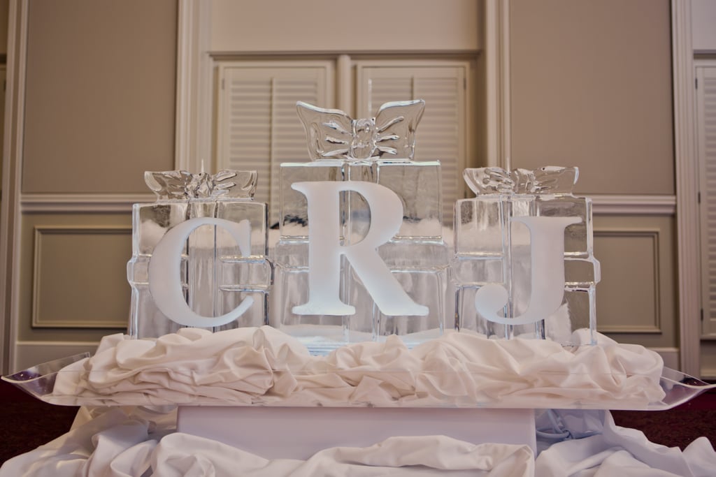 Classy Christmas Wedding Inspiration