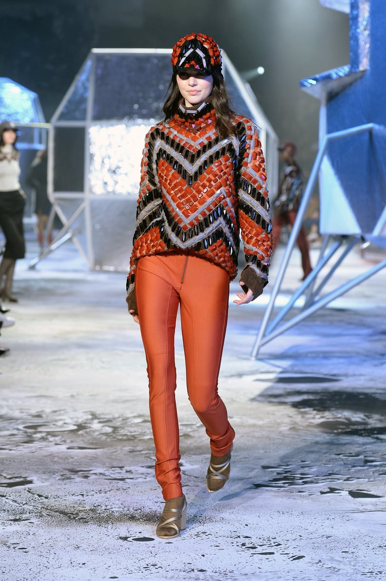 Joan Smalls Wears Alexander Wang x H&M Leggings; Makes Us Want Them All  Over Again