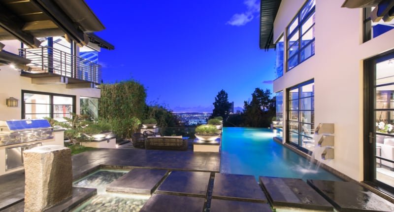 Calvin Harris Sells LA Mansion