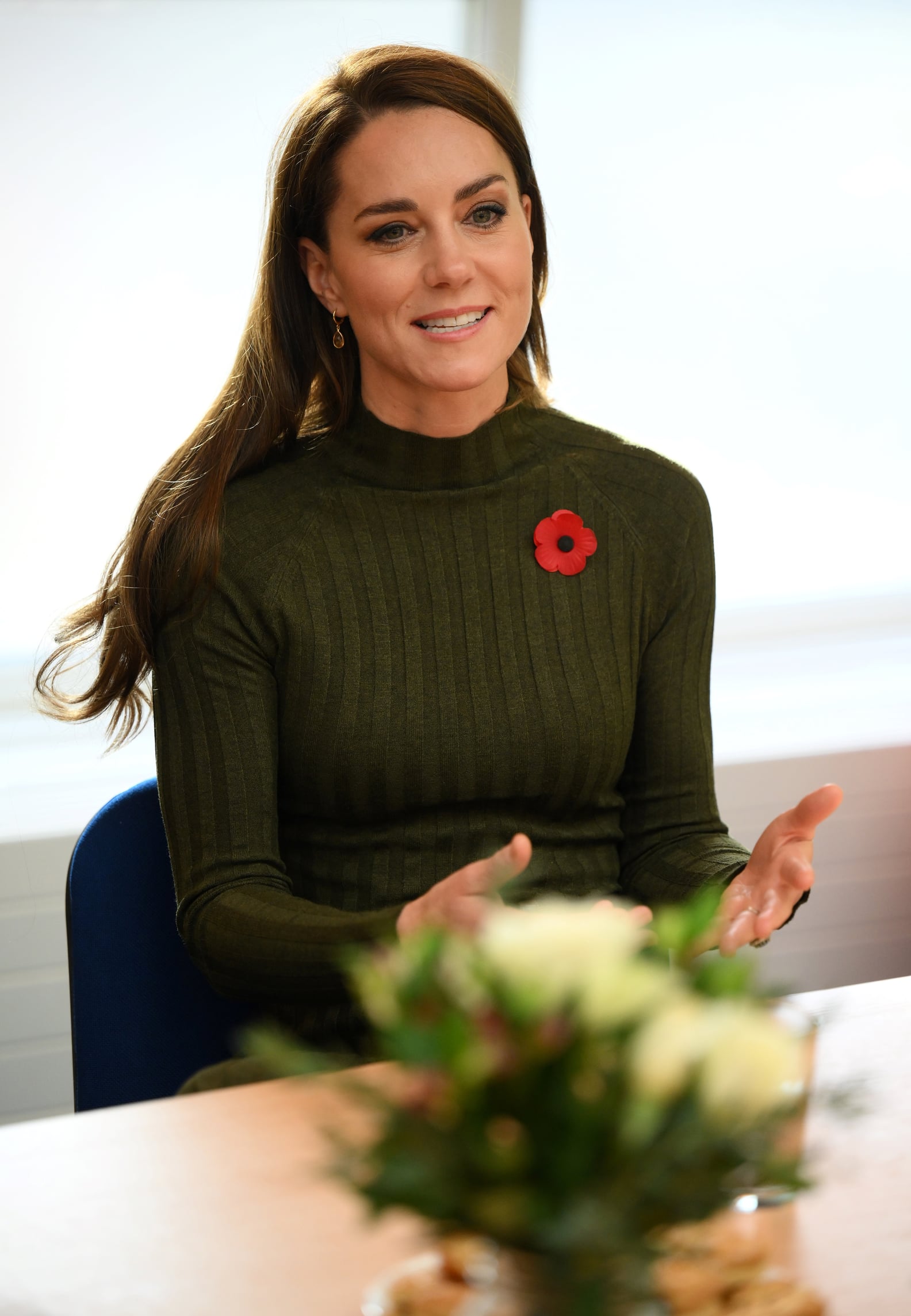 Kate Middleton Wears $40 Green Knit Mango Dress | POPSUGAR Fashion