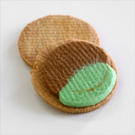 Caramel Apple Oreos Review