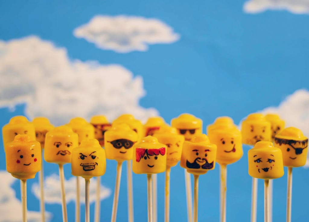 Lego Cake Pop