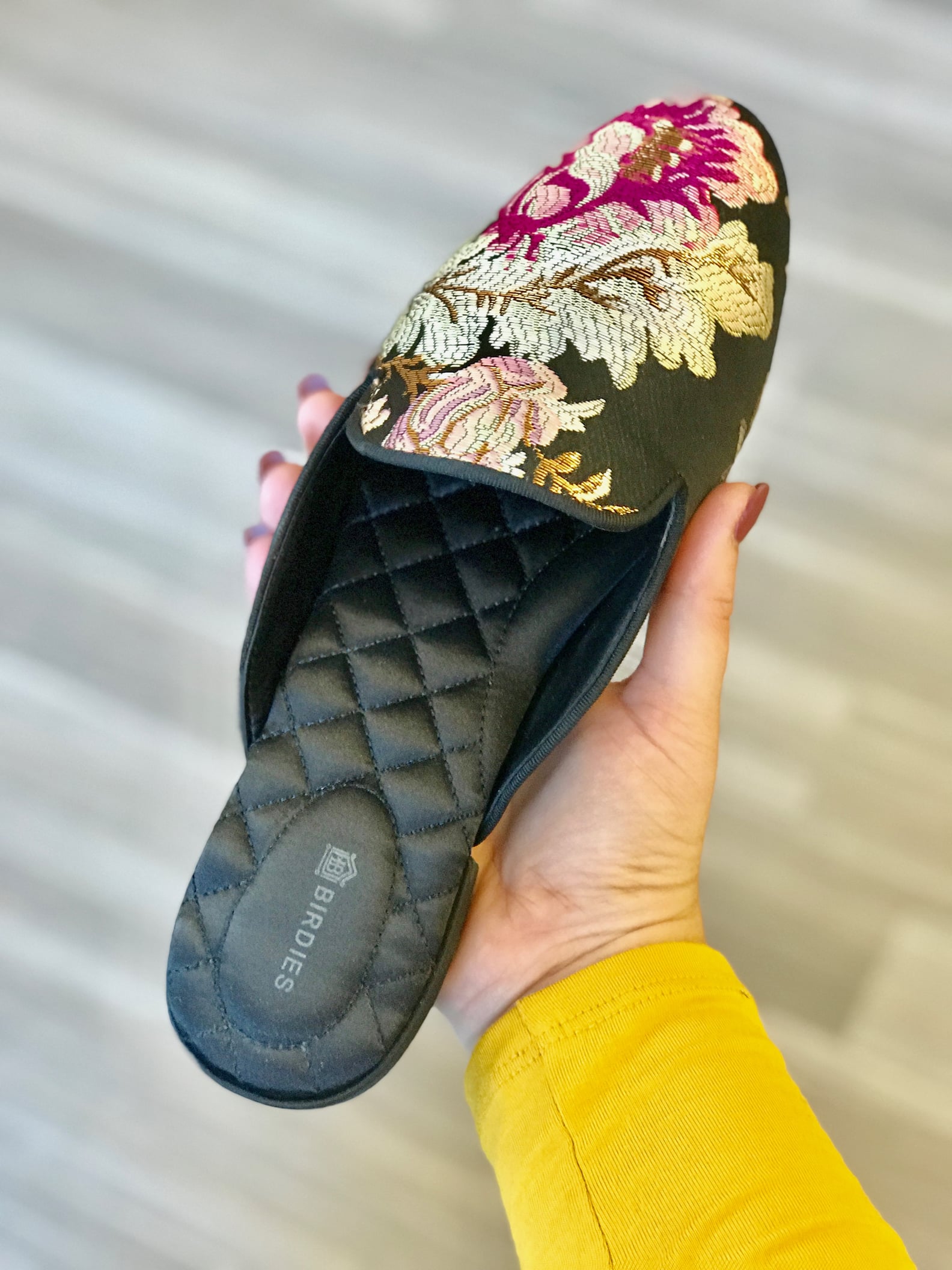 birdies blackbird slippers