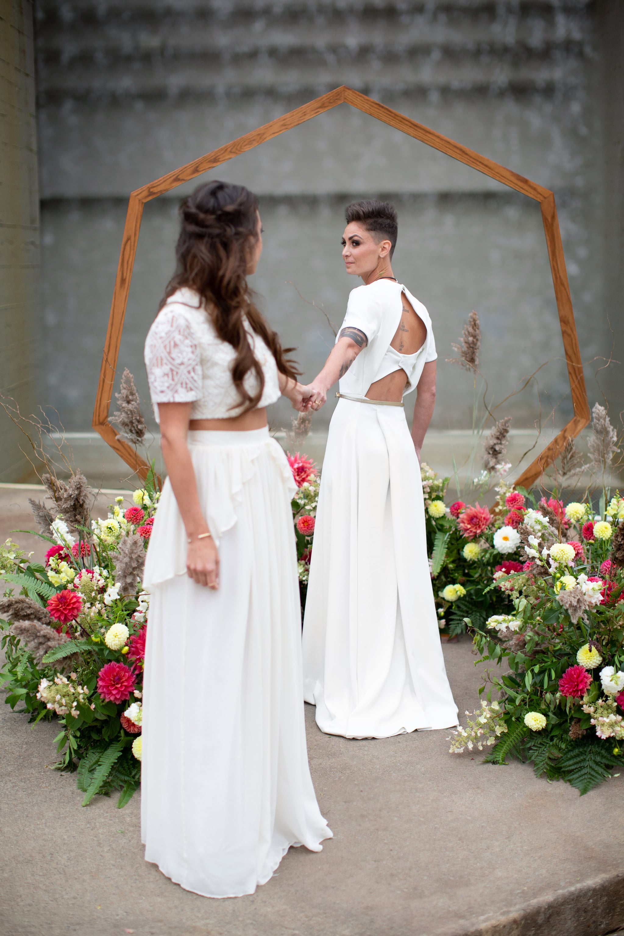 Love Sex Emotional Is An Understatement These First Look Wedding Photos Will Make You Swoon Popsugar Love Sex Photo 146