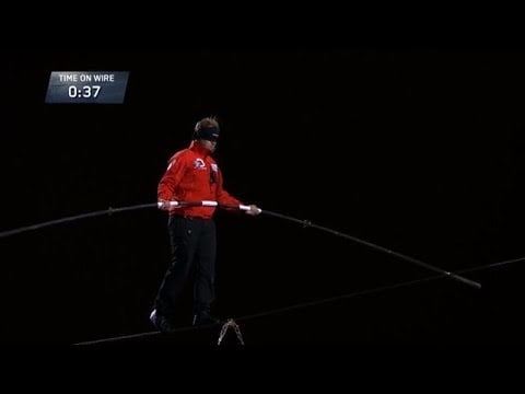 nik wallenda chicago skyscraper walk